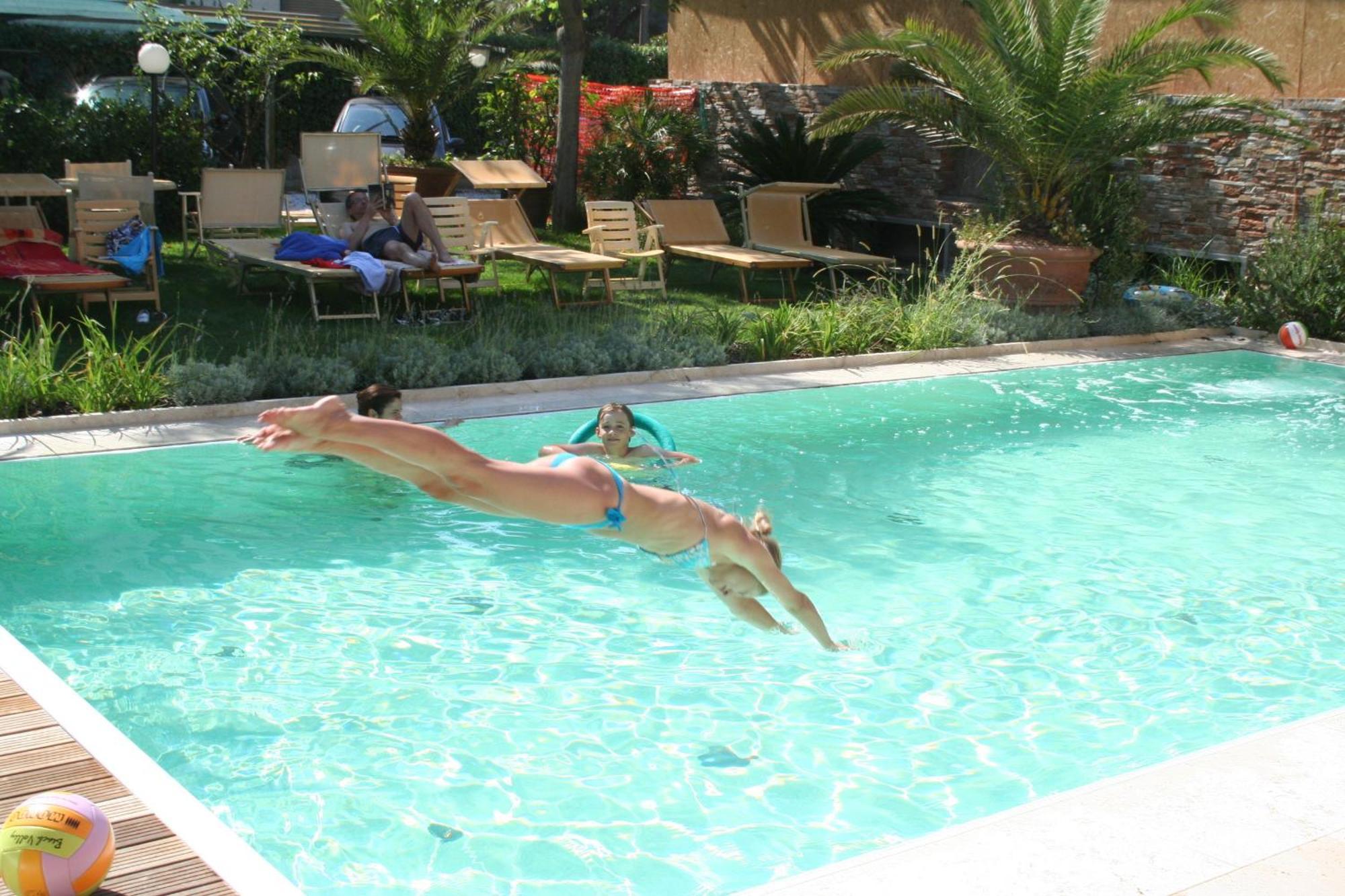 Hotel Bacco Lido di Camaiore Esterno foto