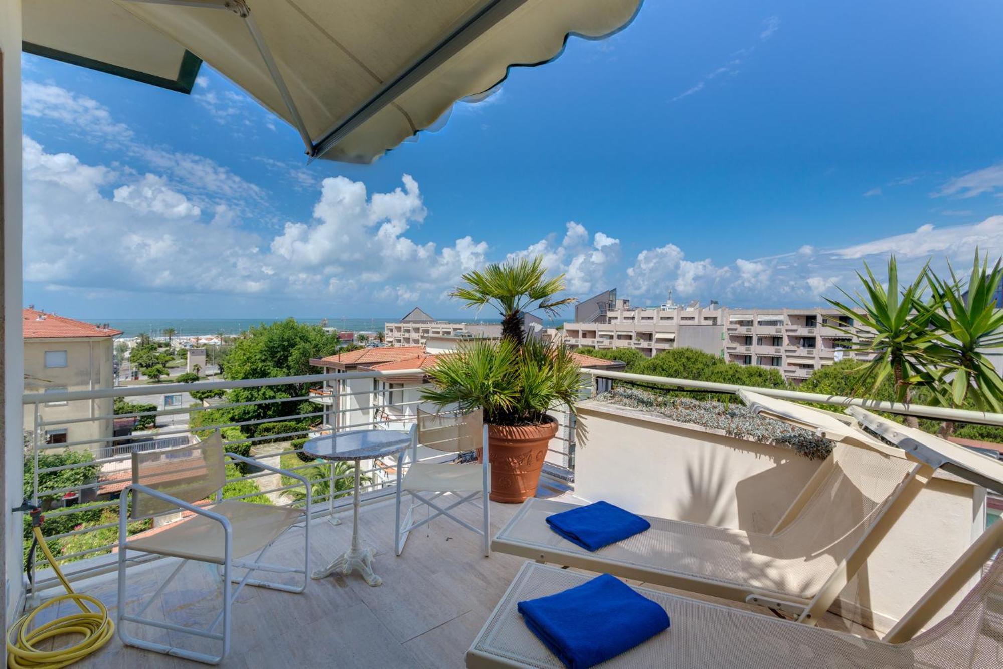 Hotel Bacco Lido di Camaiore Esterno foto
