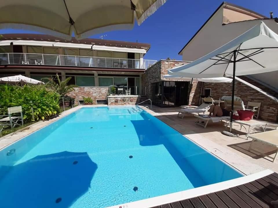 Hotel Bacco Lido di Camaiore Esterno foto