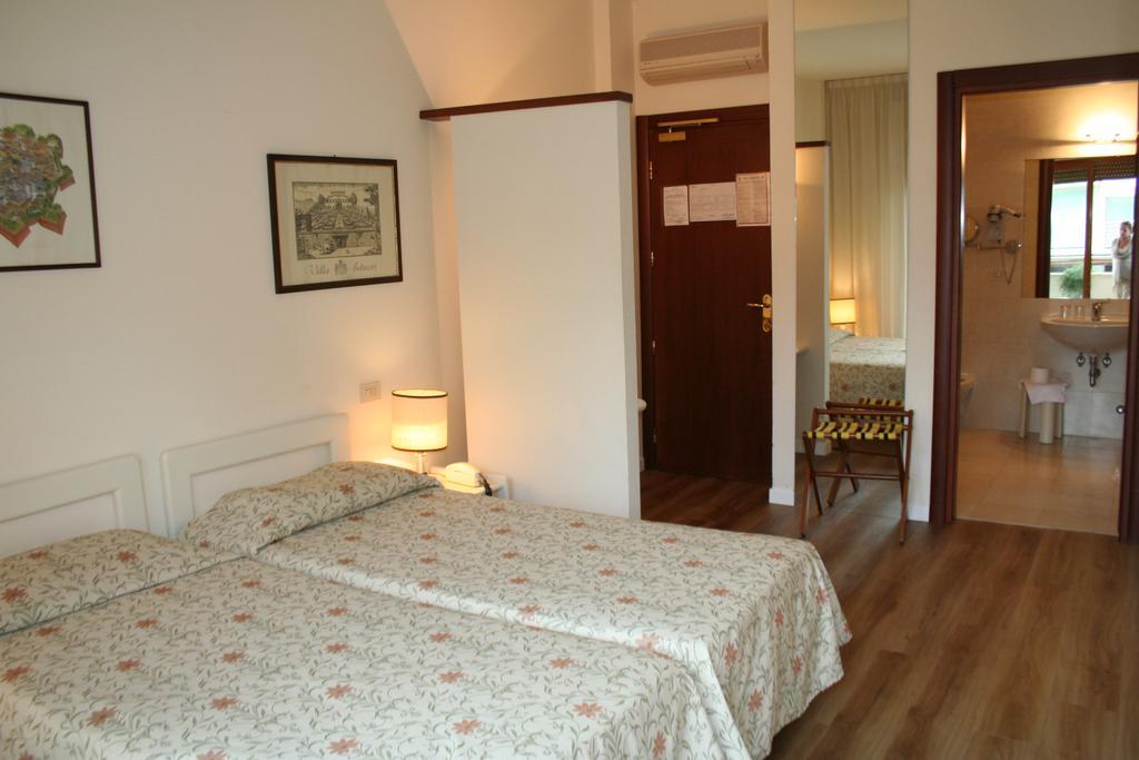 Hotel Bacco Lido di Camaiore Esterno foto