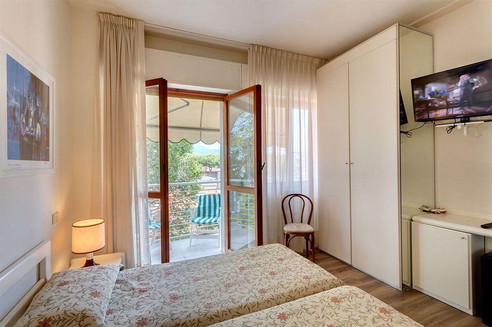 Hotel Bacco Lido di Camaiore Esterno foto