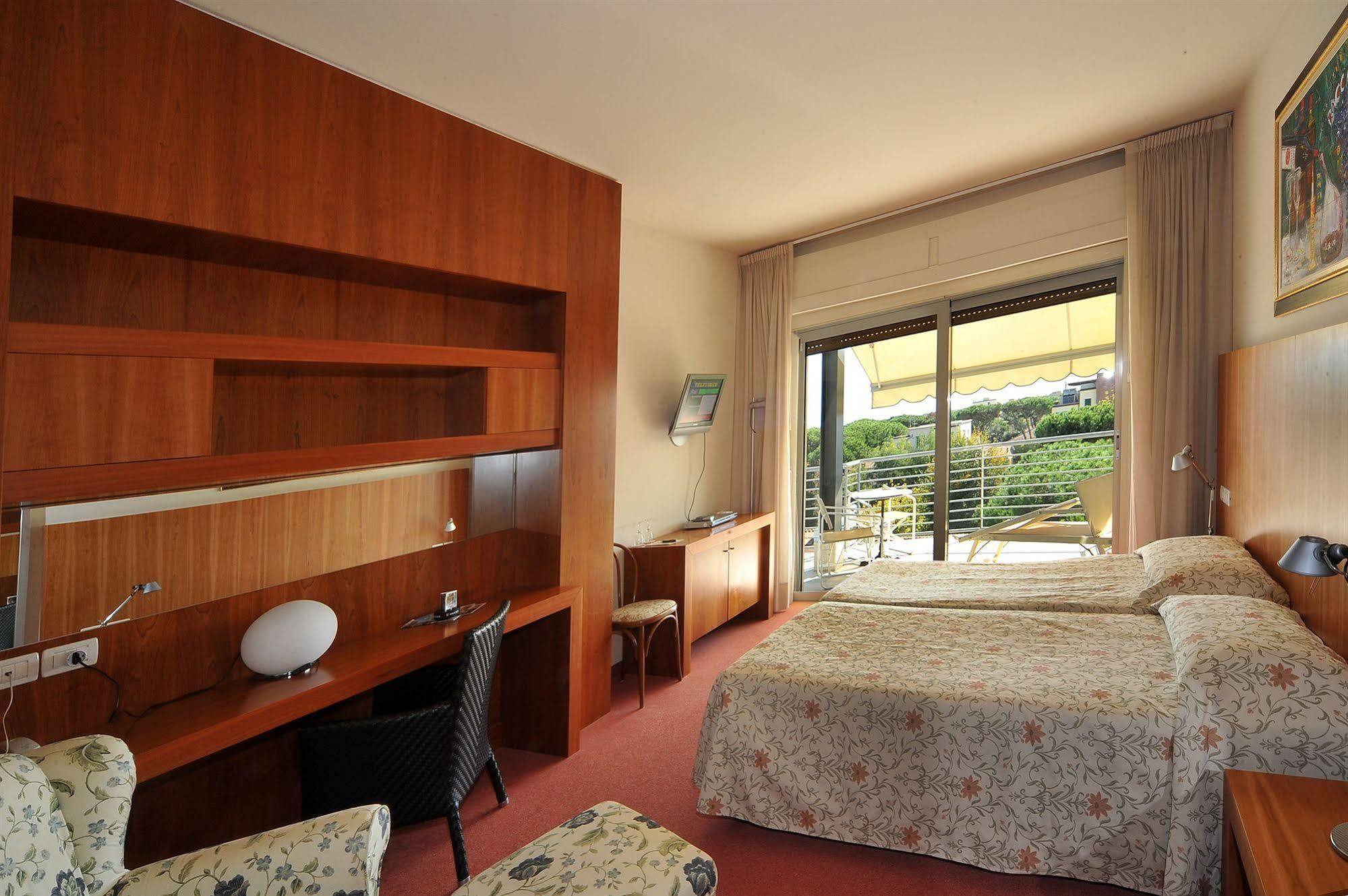 Hotel Bacco Lido di Camaiore Esterno foto